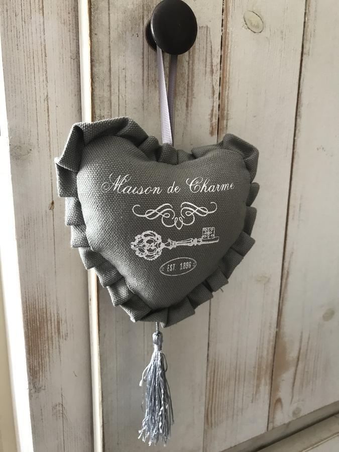 Les Chambres Du Moulin A Huile Везон ла Ромен Екстериор снимка